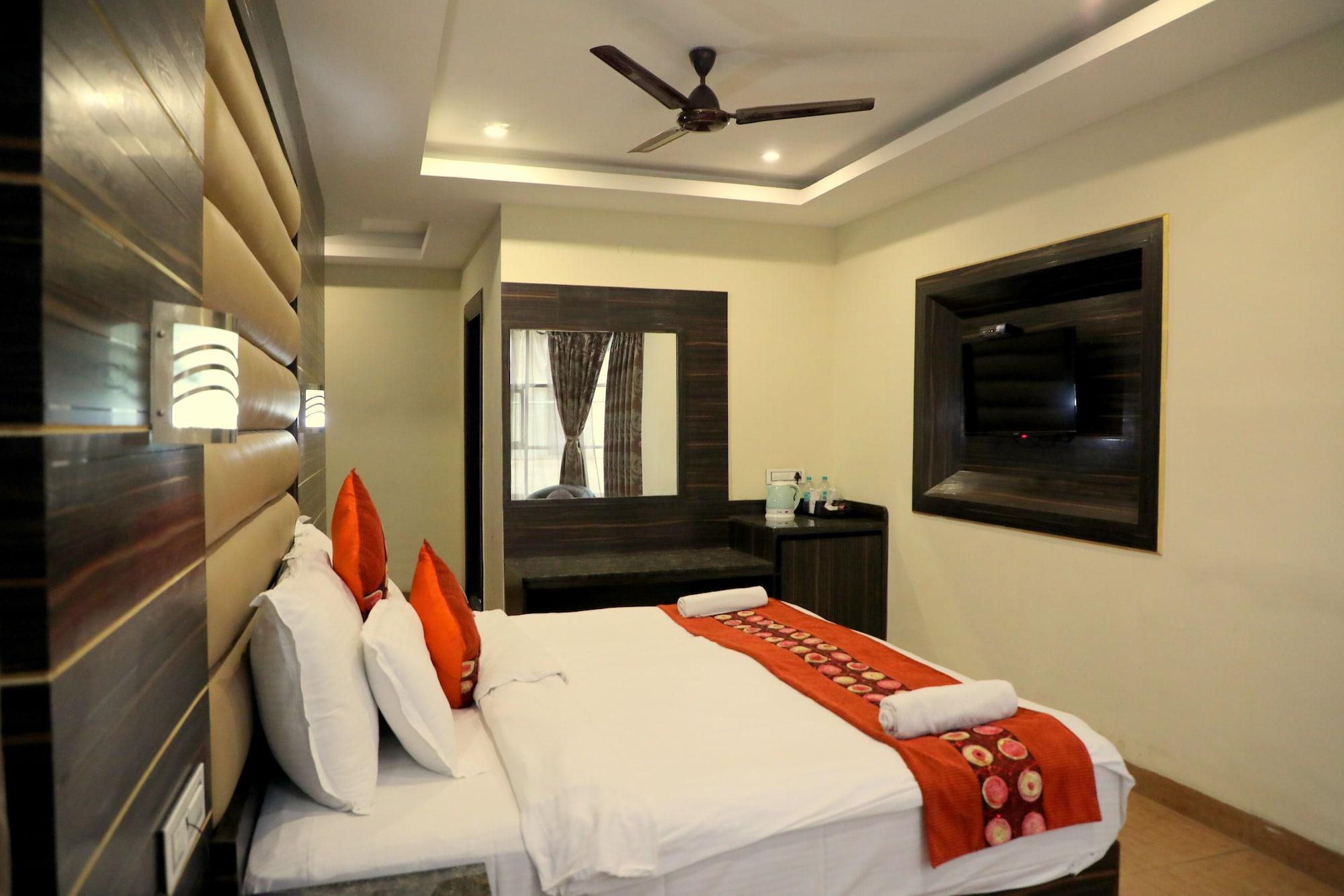 קלנגוטה Grandeur De Sanchi- Luxury Beach Resort & Spa מראה חיצוני תמונה
